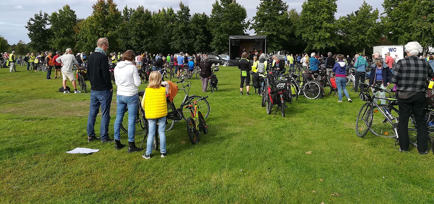 Abschlusskundgebung im Seepark