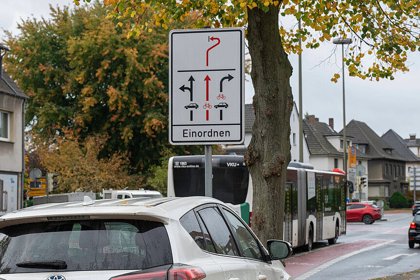 Unübersichtliche Verkehrsführung für Radfahrer