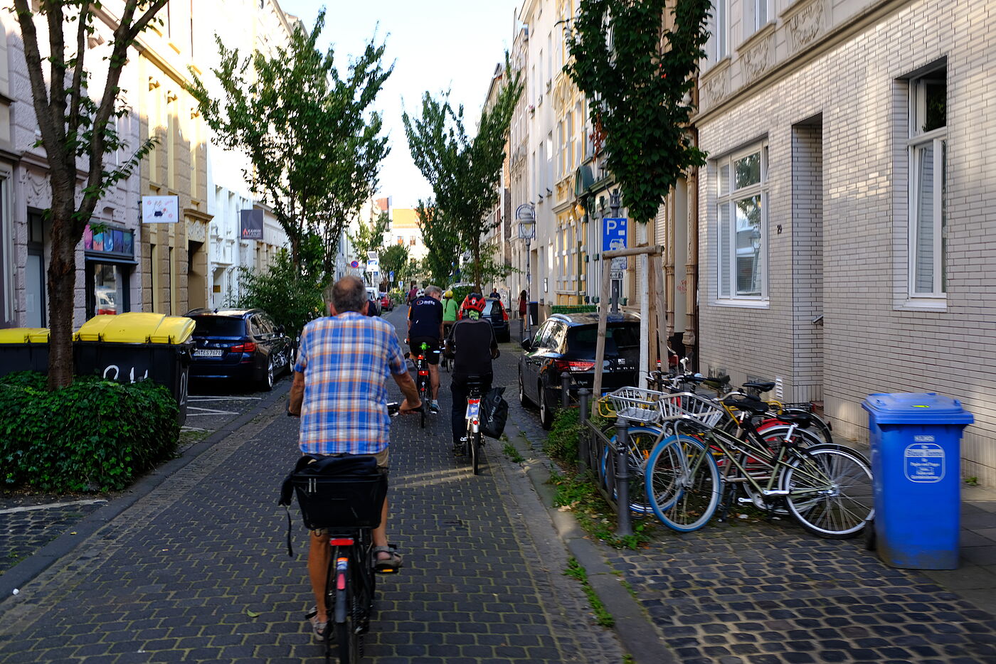 "Alte" Fahrradstraße in der Bonner Altstadt. 