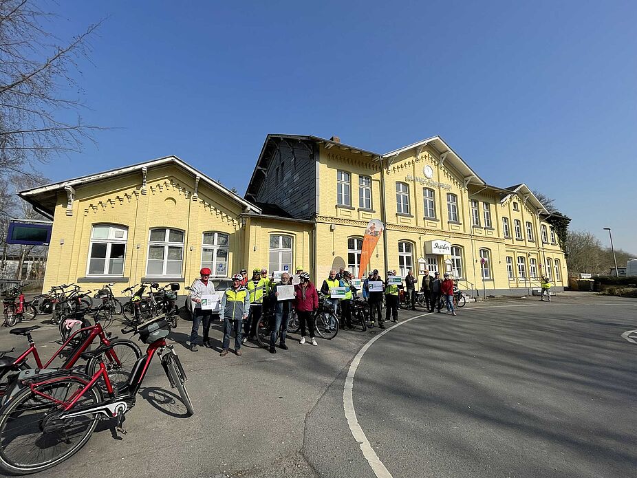 Demo am Bahnhof Königsborn