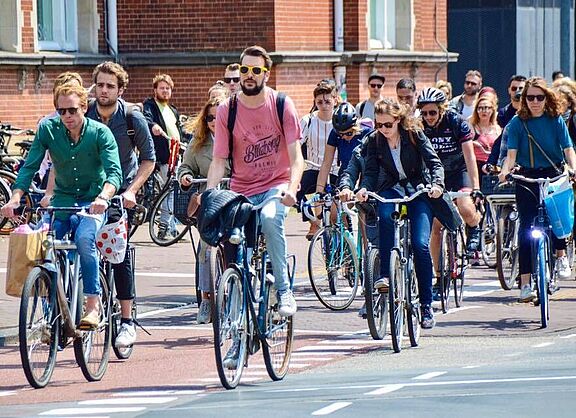 Radverkehr in Amsterdam.